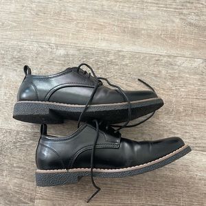 Boys dress shoes. Perfect condition.